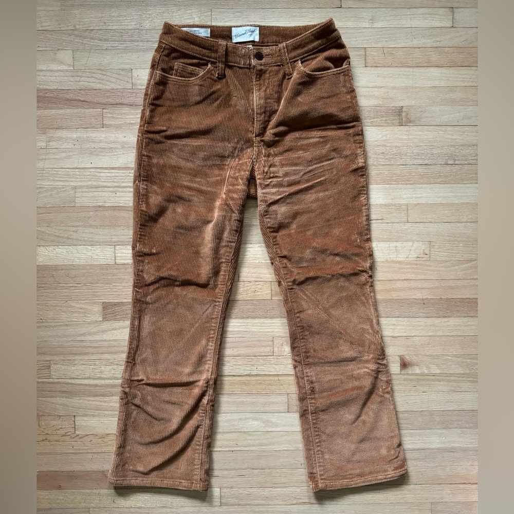 Universal Thread Ankle Boot cut corduroy pant